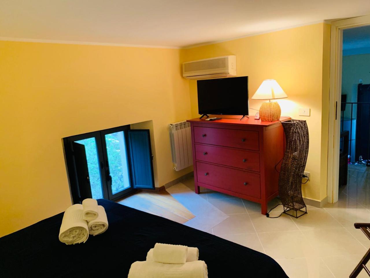 Amartia Apartments Taormina Exterior foto